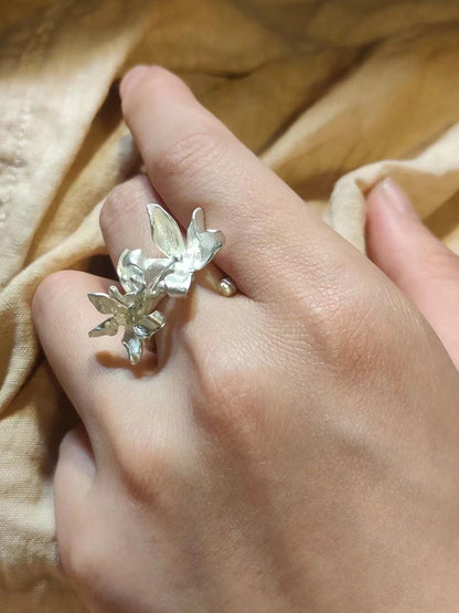 Oleander Handmade Ring