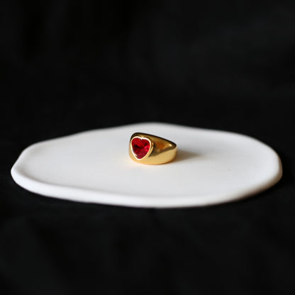 Vintage Red Heart Ring