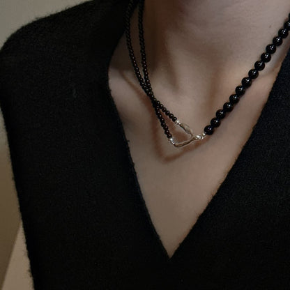 Onyx y-shaped necklace